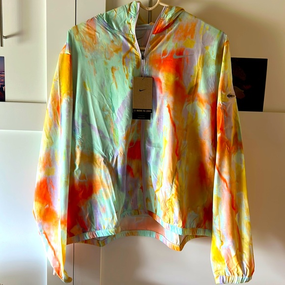 Nike Jackets & Blazers - 🌟🌟🌟NIKE Brand new! Pastel,  packable and repel light weight jacket